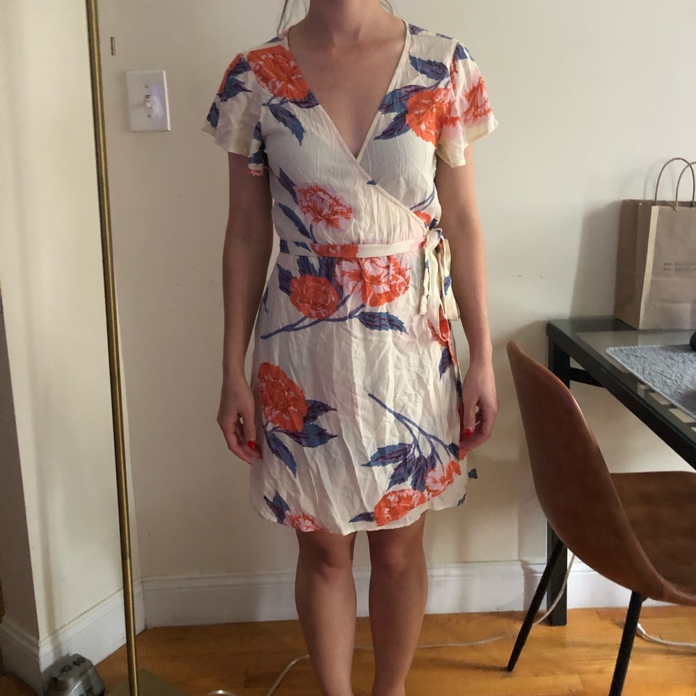 Billabong Floral wrap dress